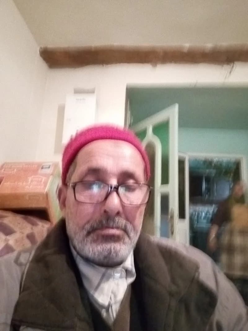 حاتم الاندلس à Sijoumi