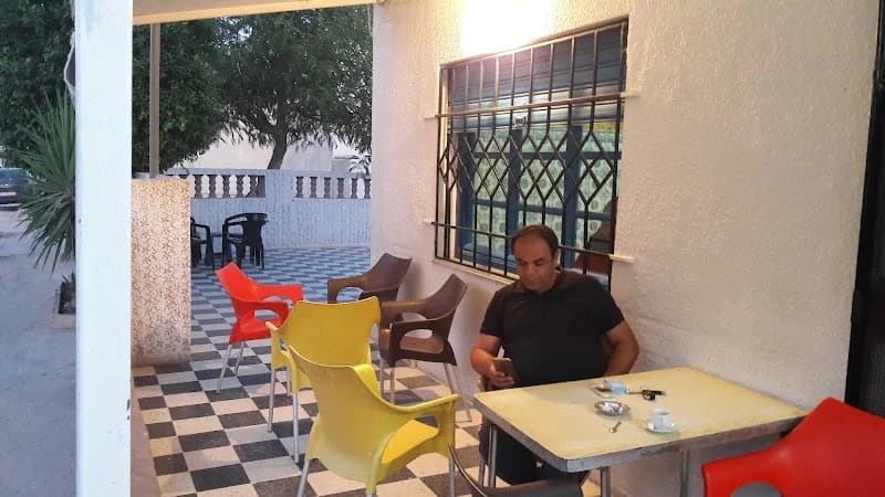 Café El Haj à Raoued