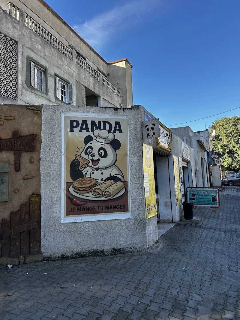 Panda sandwich à Sidi El Hani